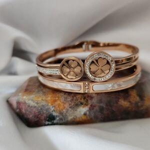Source Unknown Rose Gold Clover Bracelet Set